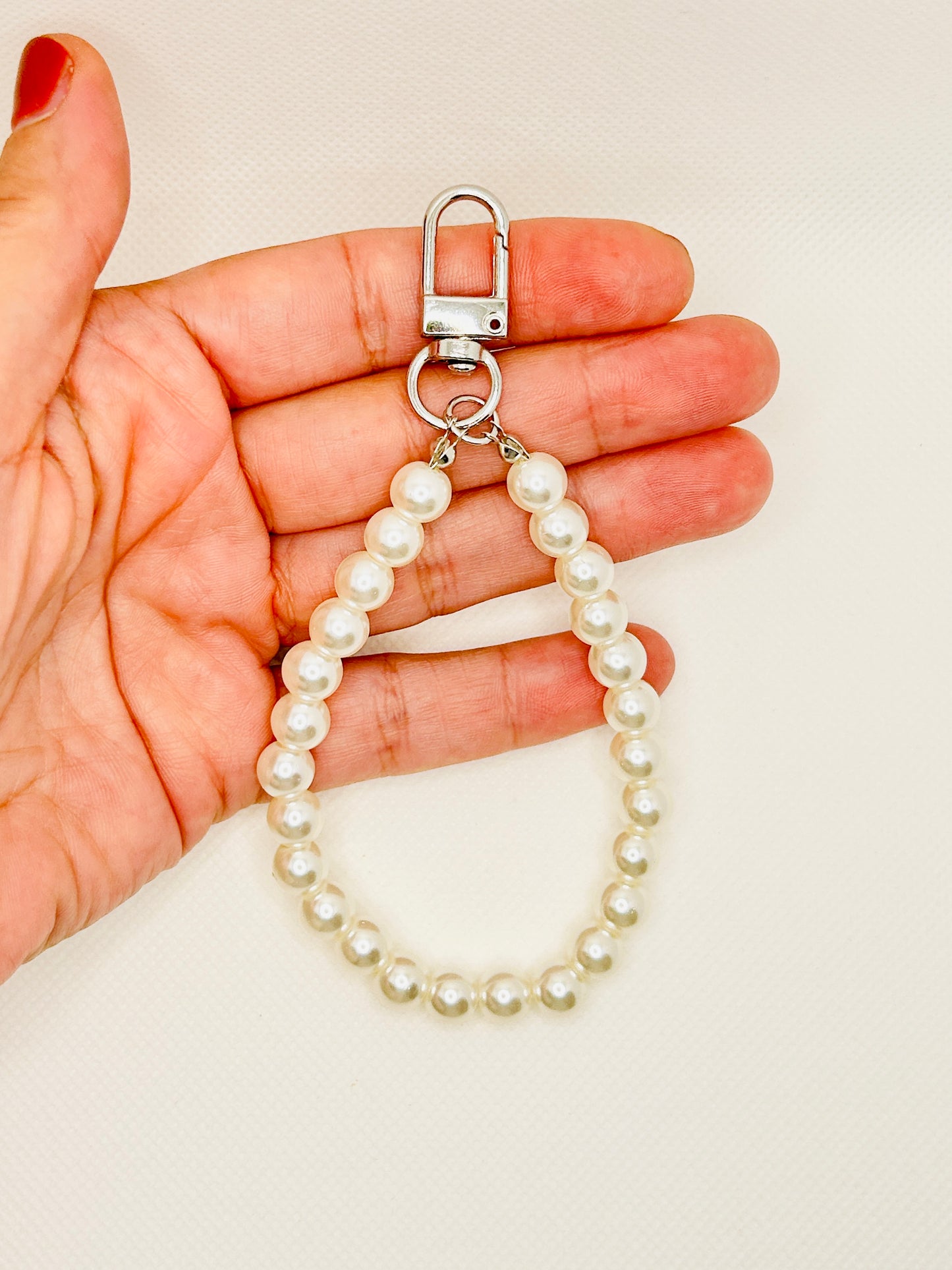 Perlenanhänger mit Karabiner. Schlüsselanhänger Zubehör. Bag Charm Gold oder Silber