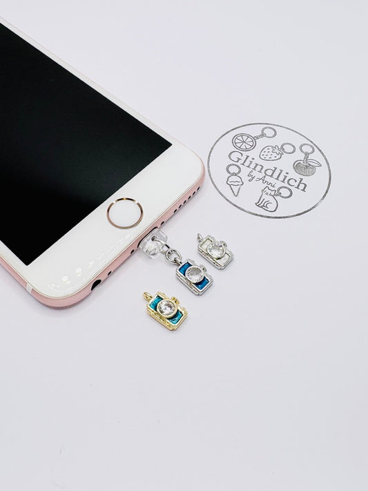 Camera charm with sparkling lens. Charm pendant for photography enthusiasts.