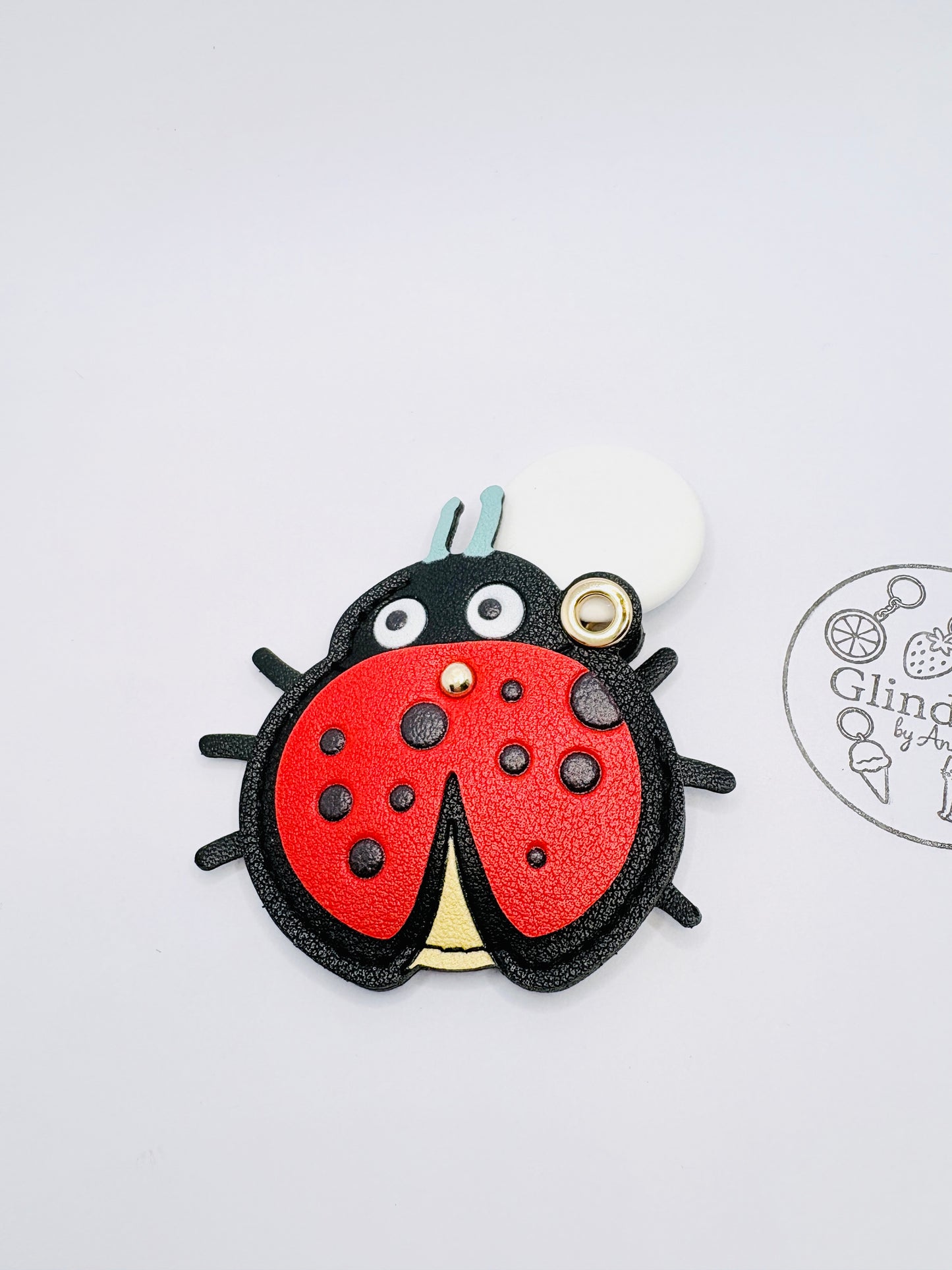 Marienkäfer Schlüsselanhänger. Glücksbringer für dein GPS-Tracker.