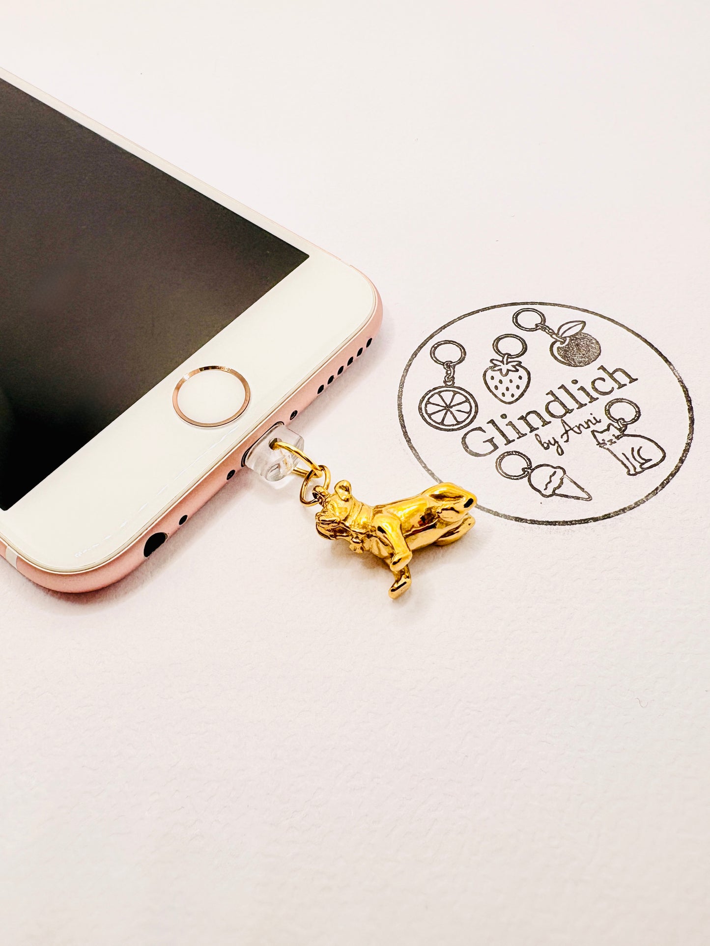 Goldener Bulldogge Charm. Charm Anhänger für Hundefreunde