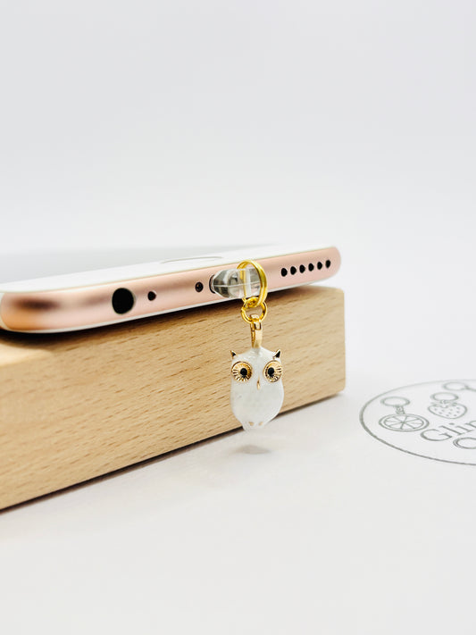 Eulen Mini Charm in Weiß und Gold. Weiser Begleiter für dein Smartphone