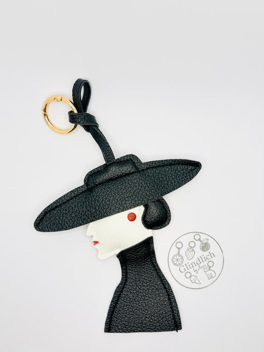 Pariserin Bag Charm. Eleganter Anhänger für stilvolle Fashion Momente