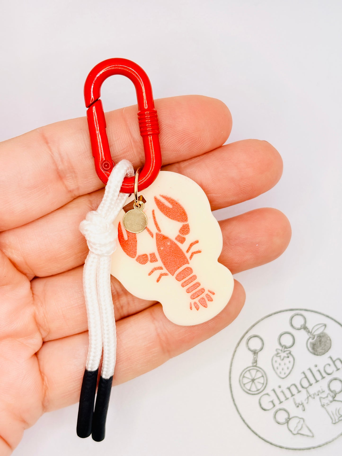 Hummer Charm mit Karabiner. Anhänger für Küsten und Sommermomente