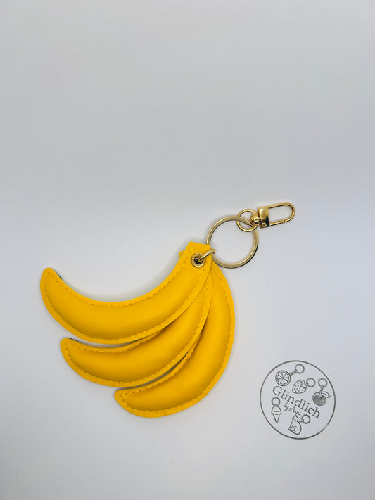 Bananen als Taschenanhänger. Geschenk für Bananen Fans. Kunstleder in Gelb für Tasche und Rucksack.
