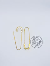 Gold-plated carabiner. Accessories for bag charms and keychains.