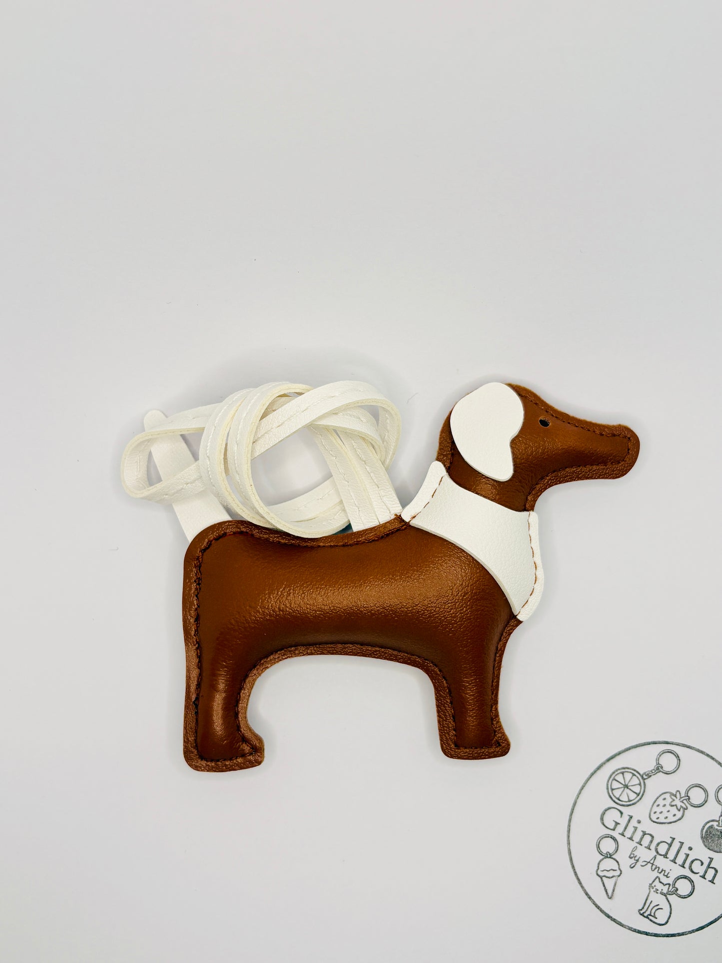 Hund Schlüsselanhänger. Kunstleder Taschenanhänger. Rucksack Anhänger Hundeliebhaber Geschenk.