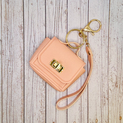 Mini Tasche Pastell mit Karabiner. Rosa, Lila oder Gelb, Etui & Bag Charm in einem