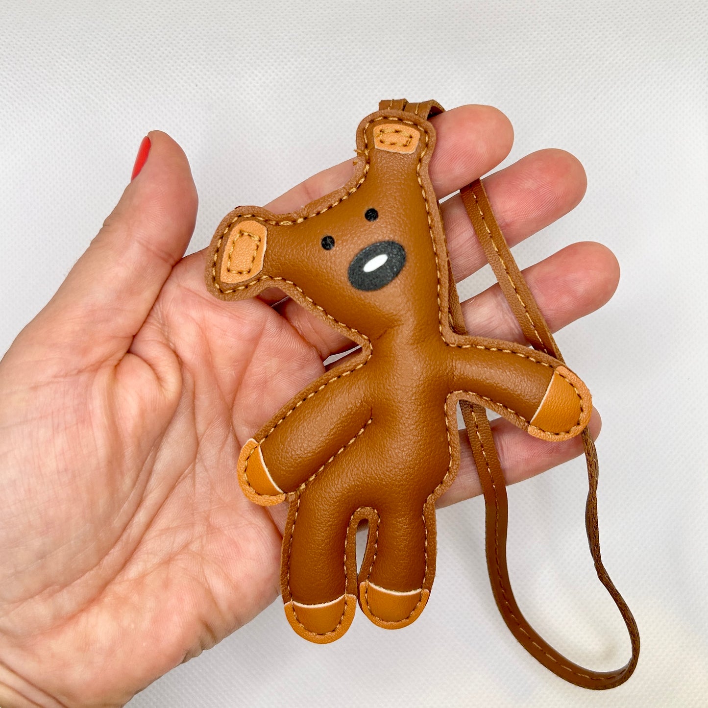 Teddy Taschenanhänger aus Kunstleder für Tasche Schlüssel und Rucksack in rosa, braun und Türkis