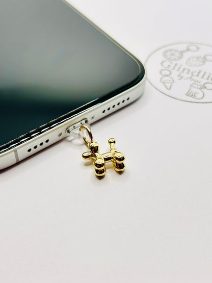Ballonhund Charm aus vergoldeten Edelstahl. Minimalistisches Accessoire für Smartphone & Case.
