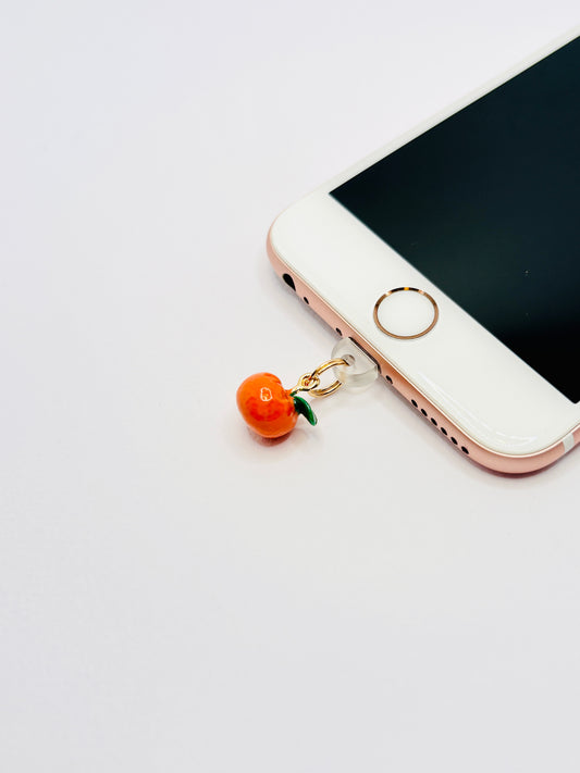 Orange Mini Charm. Für alle, die einen Spritzer Sommer immer dabei haben wollen.