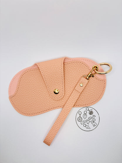 Brillenetui rosa als Bag Charm