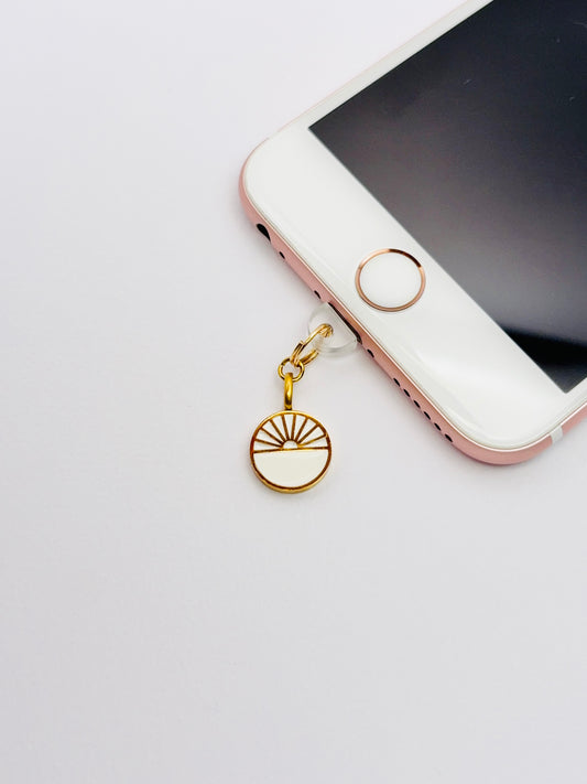 Sonnenaufgang Mini Charm von GLINDLICHbyAnni, vergoldeter Handy-Charm mit Sonnenaufgangs-Motiv