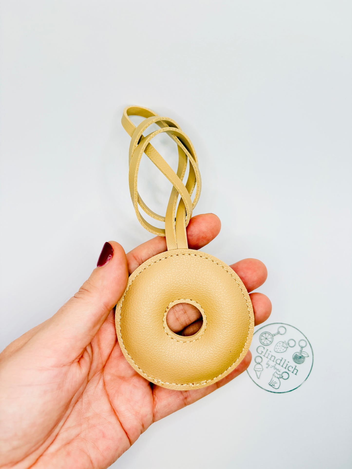 Donut Anhänger. Kunstleder Taschenanhänger für Auto, Rucksack & Schlüssel