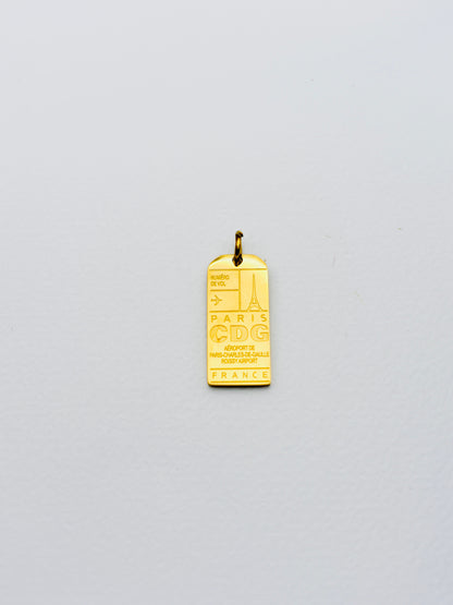 Flughafen Tag Mini Charm. Für alle, die die Welt in der Tasche tragen.