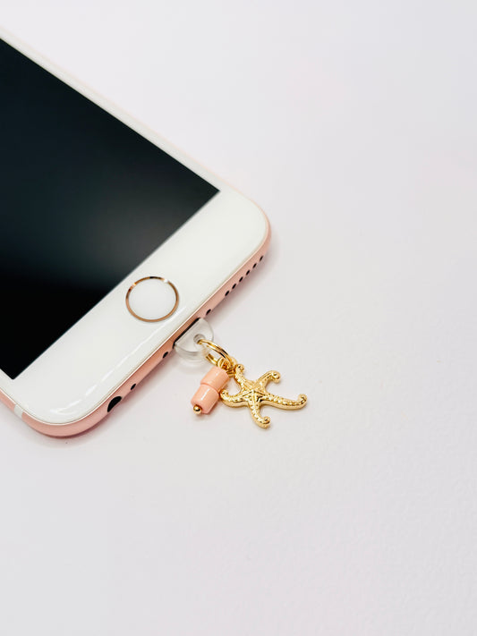 Seestern Mini Charm von GLINDLICHbyAnni, goldfarbener Handy-Charm mit Seestern-Motiv