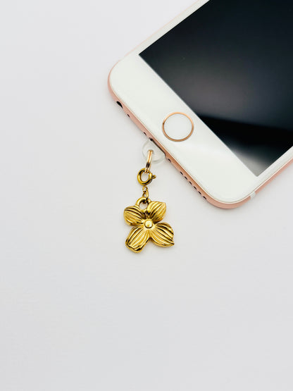 Blume Mini Charm von GLINDLICHbyAnni, goldfarbener Handy-Charm mit floralem Motiv
