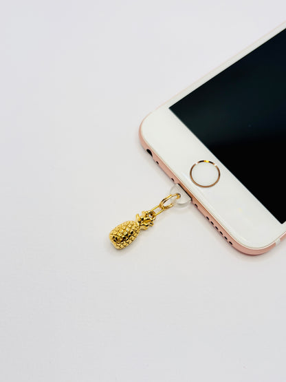 Ananas Mini Charm. Für alle, die goldenen Sommerglanz lieben.