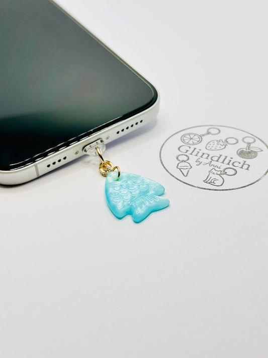 Tropischer Fisch Charm aus Edelstahl. Minimalistisches Accessoire für Smartphone & Case.