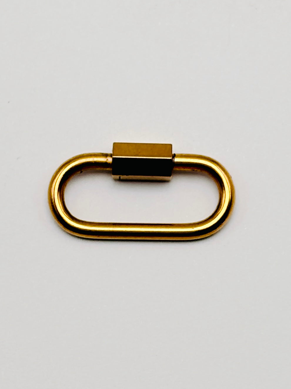 Ovaler Karabiner Verschluss Zubehör – Für alle, die ihren Look selbst zusammenstellen.
