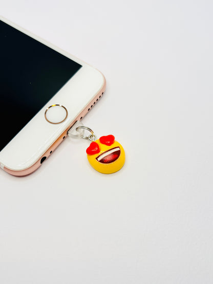 Emoji Mini Charm. Für alle, die ihr Handy mit einem Lächeln tragen wollen.