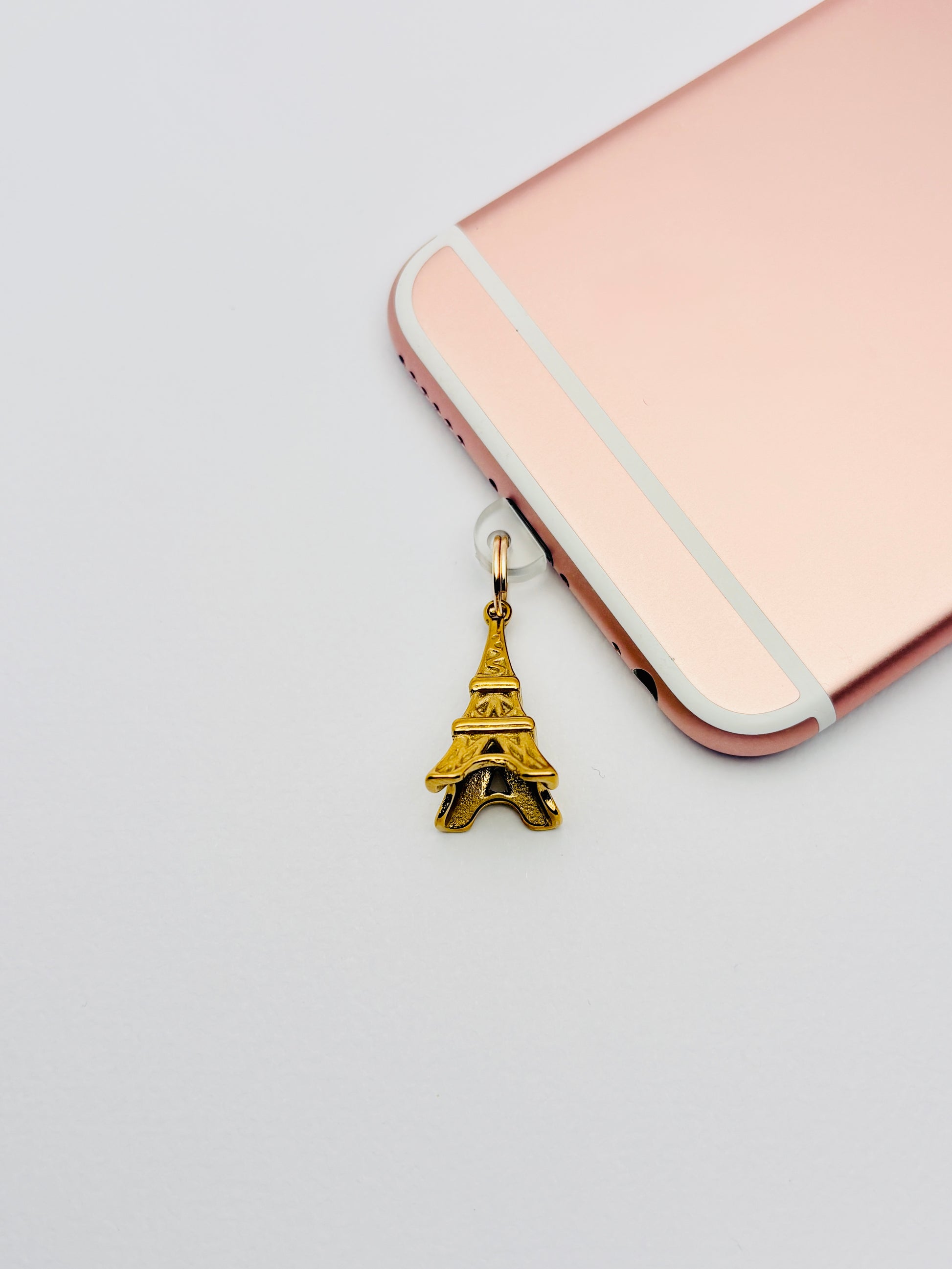 Eiffelturm Mini Charm von GLINDLICHbyAnni, Handy-Charm mit Eiffelturm-Motiv aus Metall