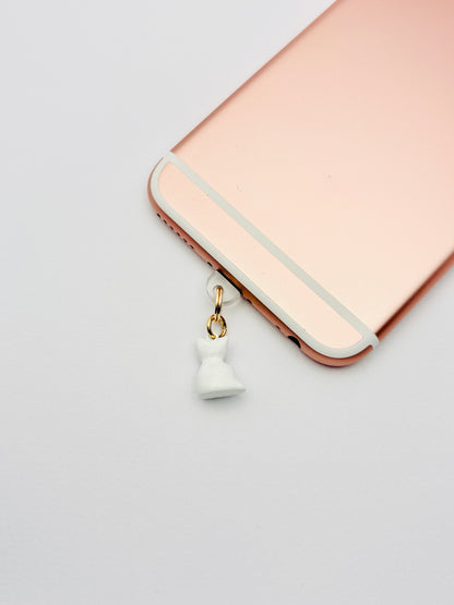 Glückskatze Mini Charm von GLINDLICHbyAnni, emaillierter Handy-Charm mit Glückskatzen-Motiv