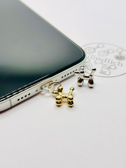 Ballonhund Charm aus vergoldeten Edelstahl. Minimalistisches Accessoire für Smartphone & Case.