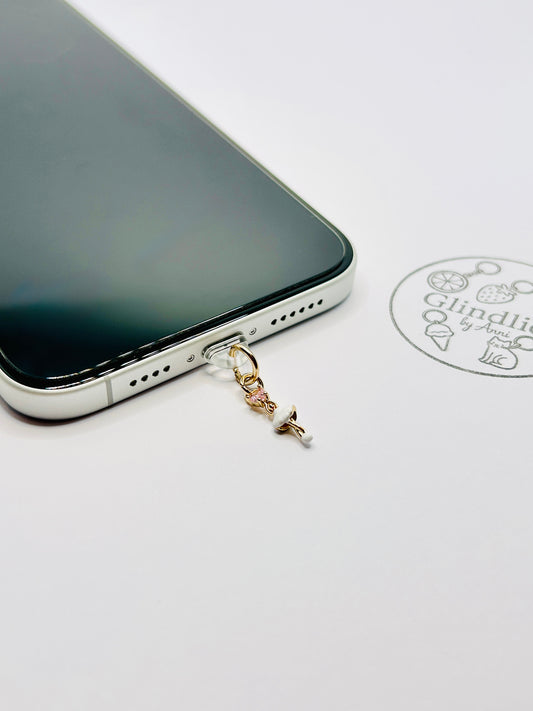 Ballerina Charm aus vergoldeten Edelstahl. Minimalistisches Accessoire für Smartphone & Case.