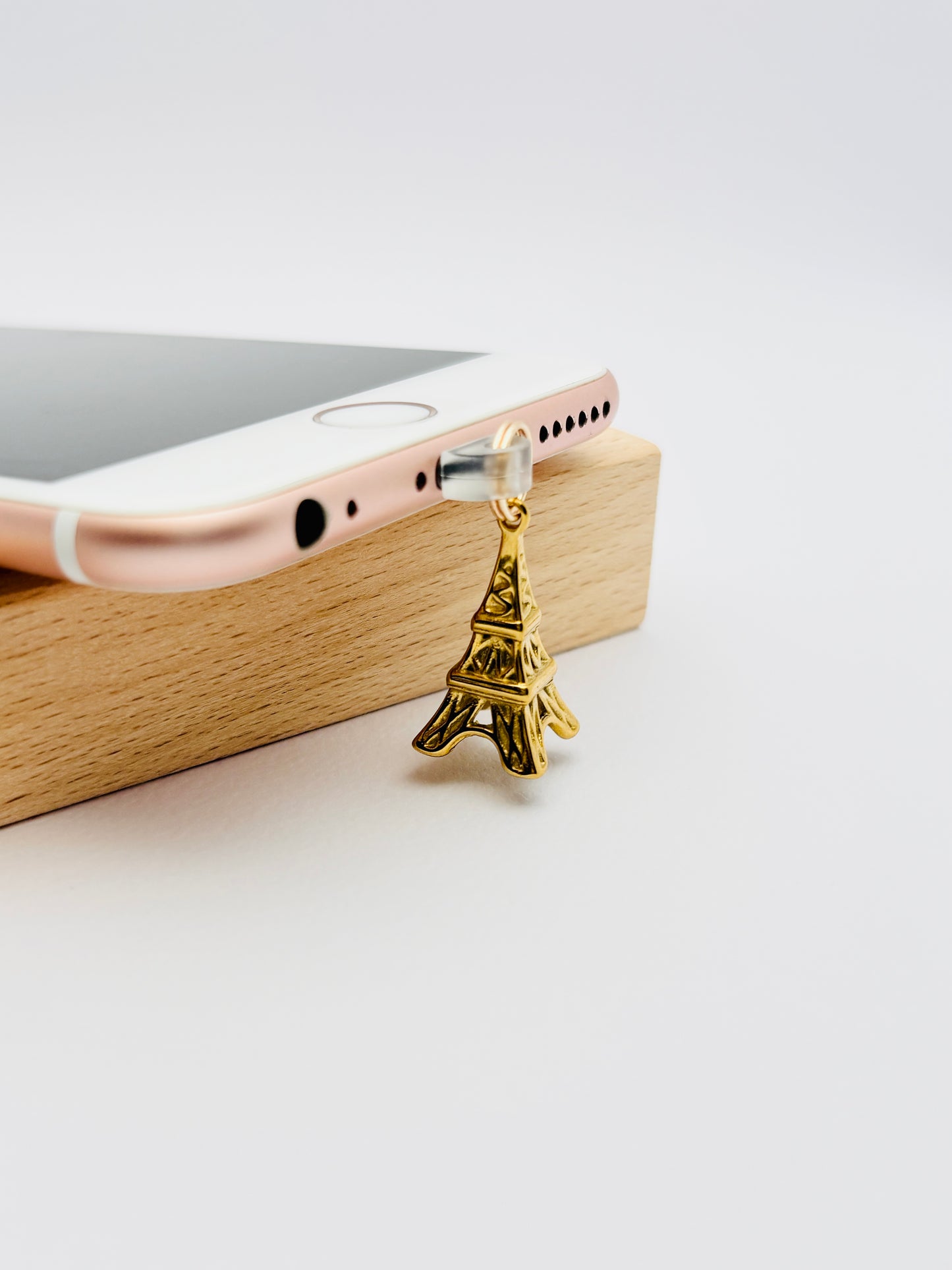 Eiffelturm Mini Charm von GLINDLICHbyAnni, Handy-Charm mit Eiffelturm-Motiv aus Metall