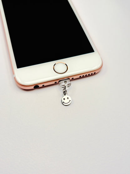 Smiley Mini Charm. Für alle, die kleine Statement-Pieces lieben.