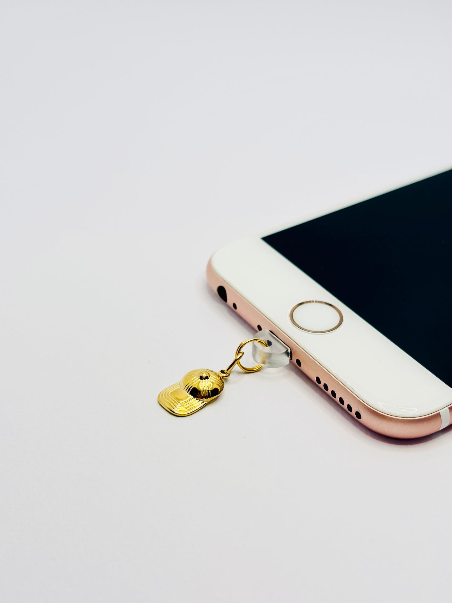 Cap Handy Charm. Lässige Freiheit fürs Smartphone.