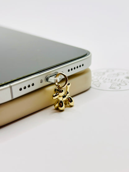 Ballonhund Charm aus vergoldeten Edelstahl. Minimalistisches Accessoire für Smartphone & Case.