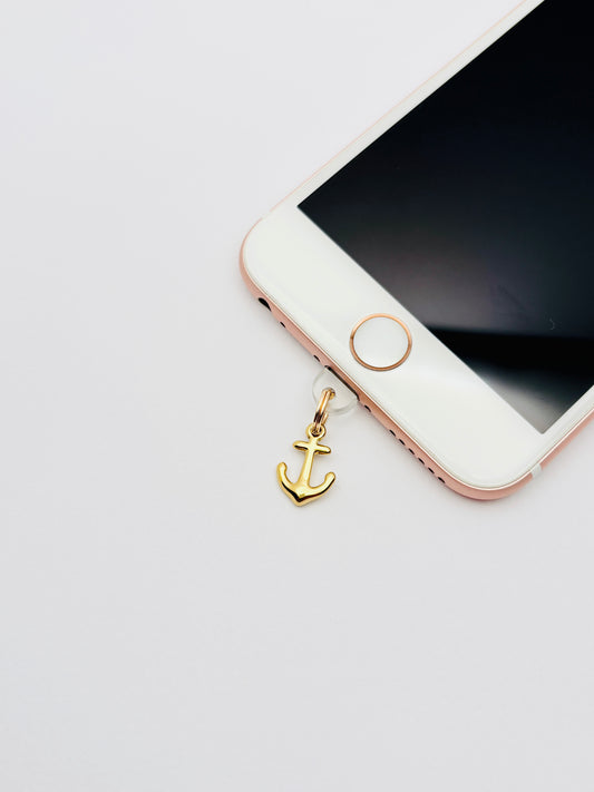 Anker Mini Charm von GLINDLICHbyAnni, goldfarbener Handy-Charm mit maritimem Anker-Motiv