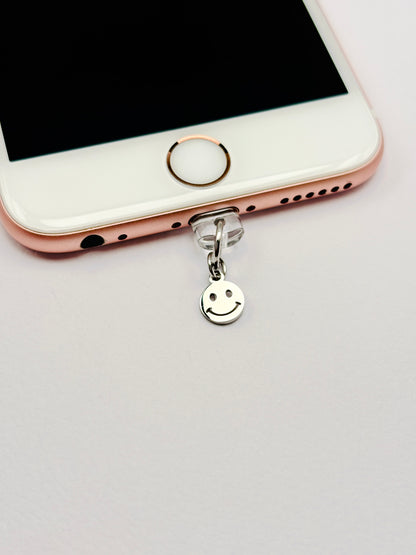 Smiley Mini Charm. Für alle, die kleine Statement-Pieces lieben.