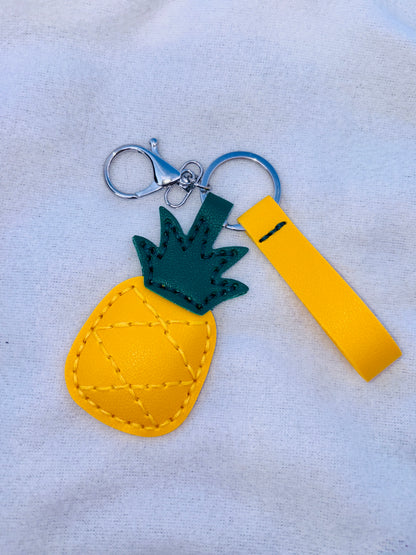 Ananas Handmade Bag Charm. Für alle, die tropische Sommertage lieben.