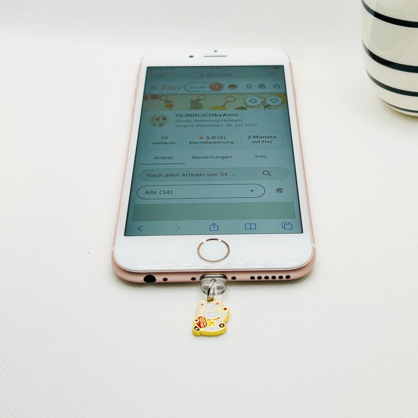 Handy Charm Glückskatze oder Glücksfisch. Japanisches Glücksbringer-Accessoire fürs Smartphone