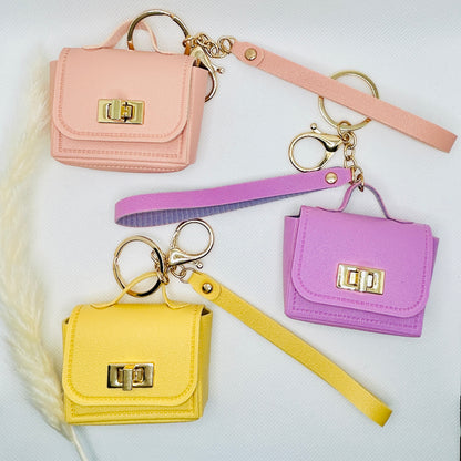 Mini Tasche Pastell mit Karabiner. Rosa, Lila oder Gelb, Etui & Bag Charm in einem