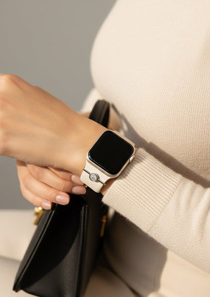 Smartwatch Charm „LOVE“ in Gold, Roségold oder Silber. Dein Glanzmoment fürs Handgelenk!