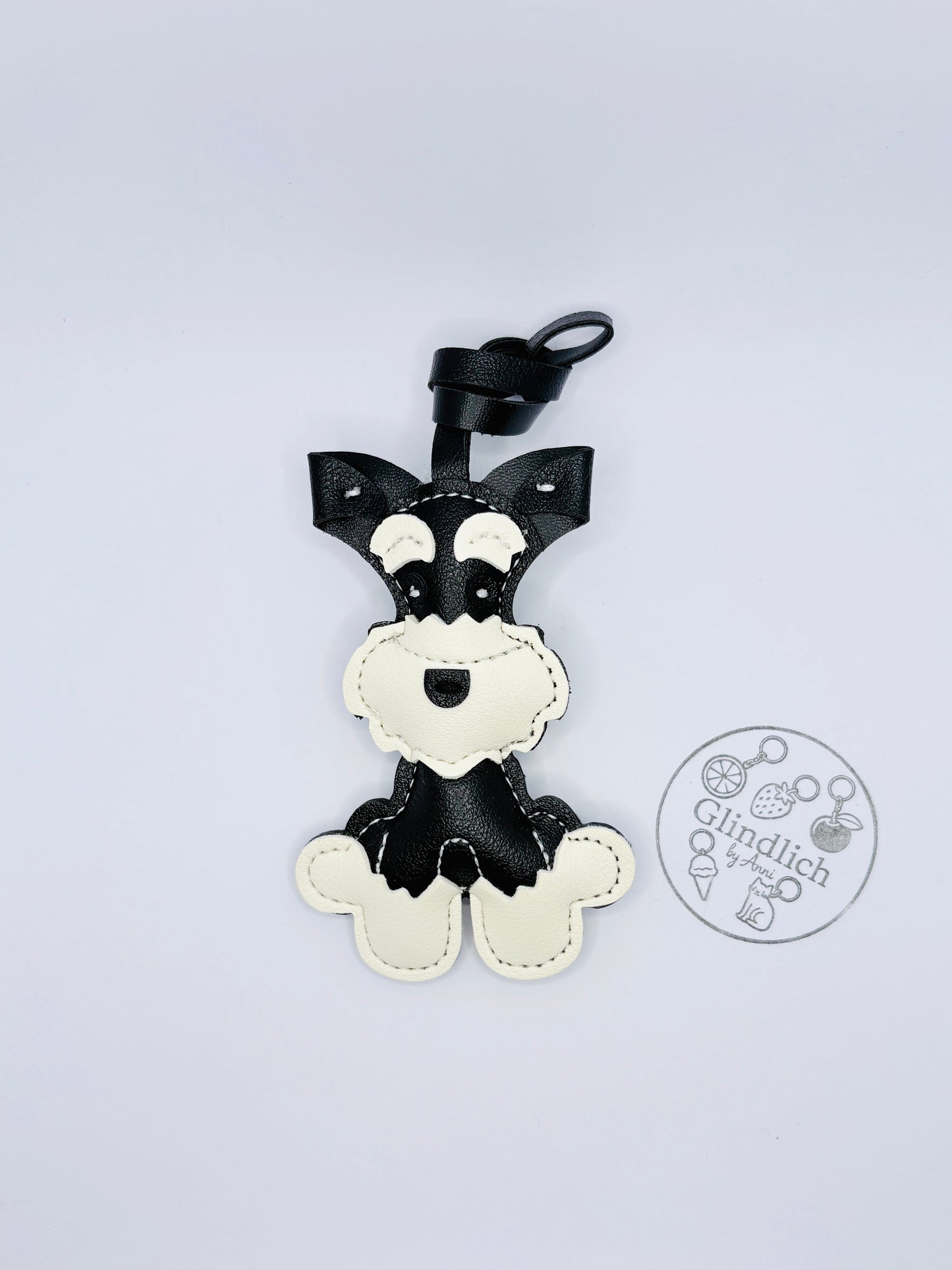 Schnauzer Hund Schlüsselanhänger. Kunstleder Taschenanhänger. Rucksack Anhänger Hundeliebhaber