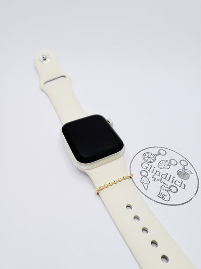 Smartwatch Charm „verdreht“ in Gold oder Silber. Dein Glanzmoment fürs Handgelenk!