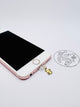 Sitzende Katze Mini Charm. Elegante Katzenstille fürs Smartphone.