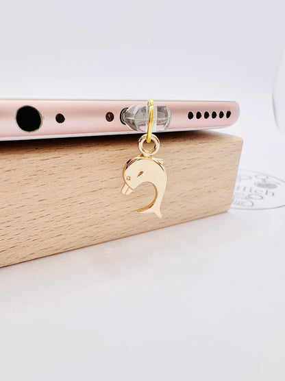 Goldener Delphin Accessoire. Dein Sommerlicher Glücksbringer.