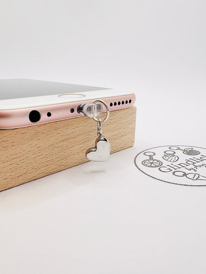 Klassisches Herz Charm in Silber. Ein Zeichen der Liebe für dein Smartphone