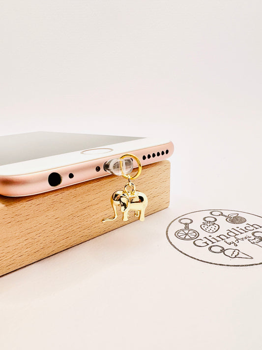 Elefanten Charm in Silber. Symbolischer Begleiter für Glück und Weisheit