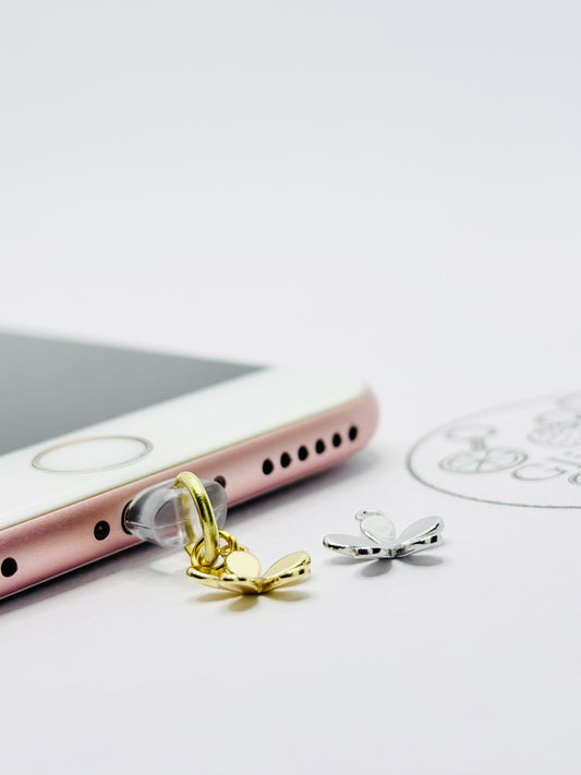 Blumen Mini Charm mit sanftem Glanz. Charm Anhänger für kleine Glücksmomente