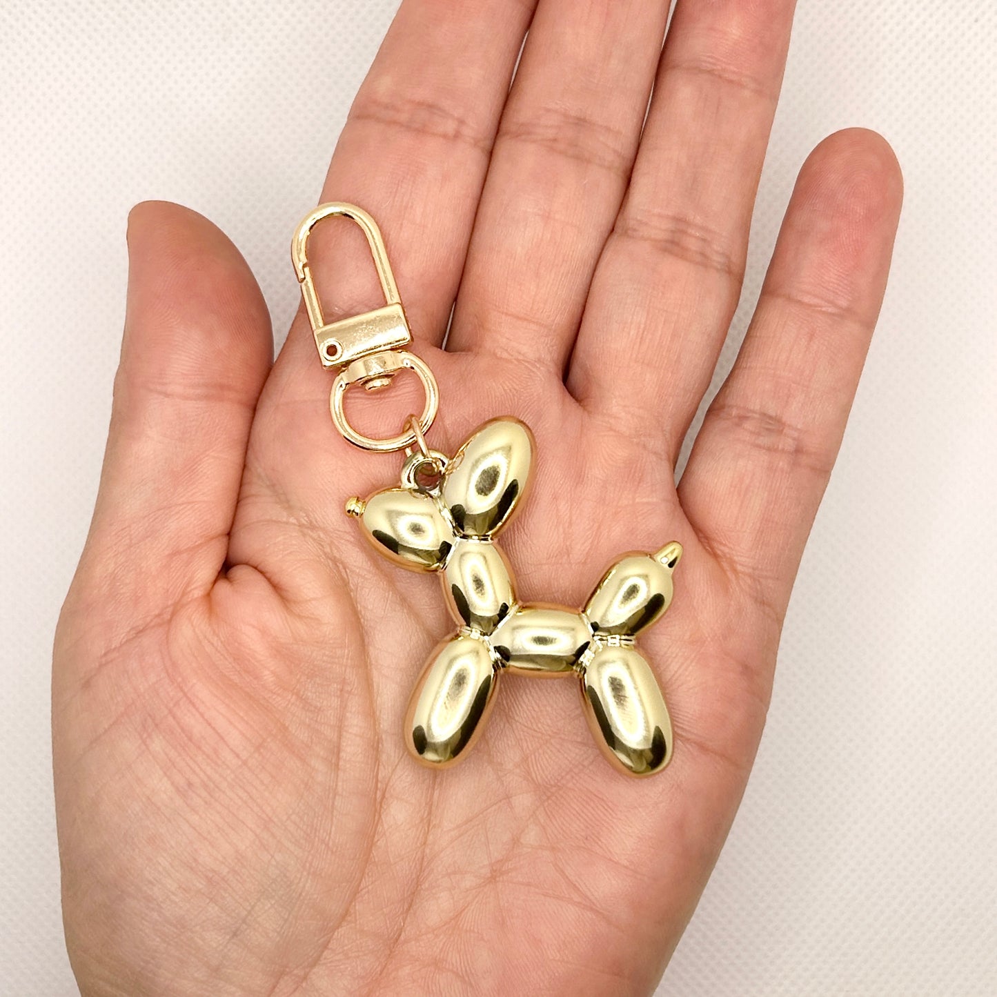 Ballonhund Schlüsselanhänger Bunt. Lustiges Accessoire für Tasche, Schlüssel oder Kopfhörer