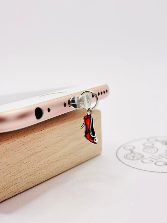 Roter High Heel Mini Charm in Silber. Charm Anhänger für Glam Style