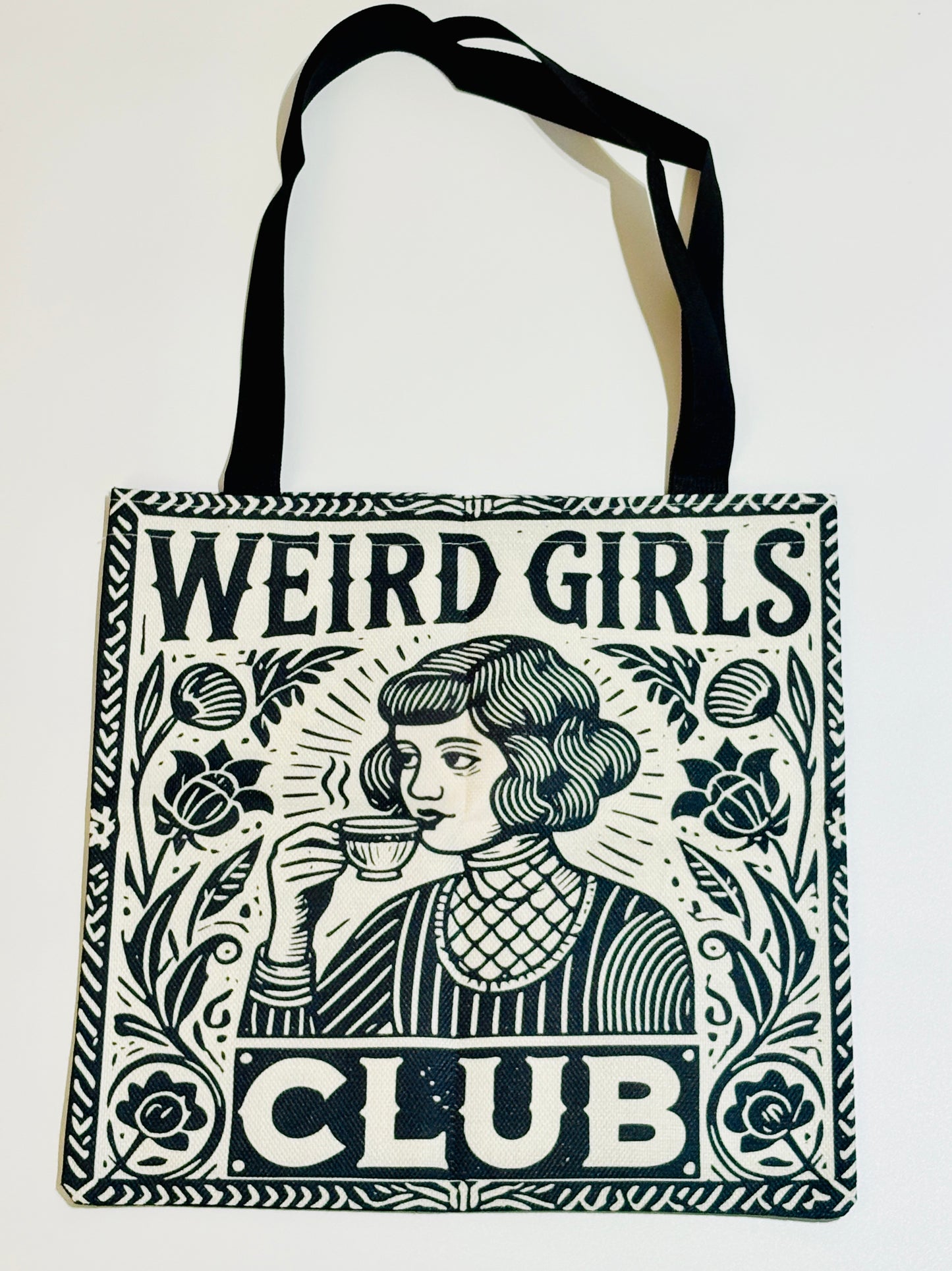 WEIRD GIRLS CLUB Tote Bag mit Vintage Illustration. Statement für Individualistinnen