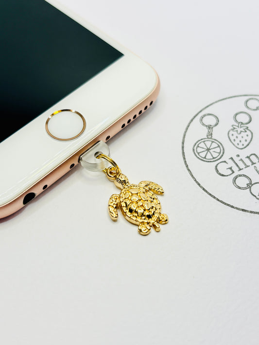 Schildkröten Mini Charm in Gold. Charm Anhänger für Ruhe, Beständigkeit und Meeresliebe
