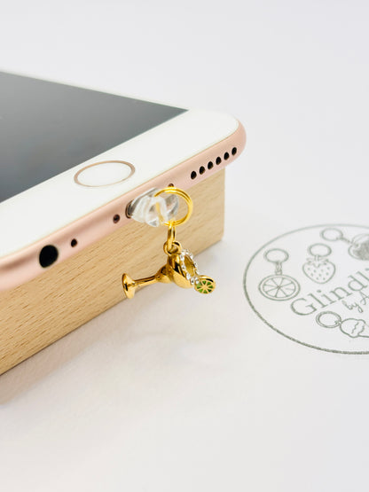 Cocktail Charm mit Margarita Glas. Charm Anhänger für Sommer, Urlaub und Lifestyle